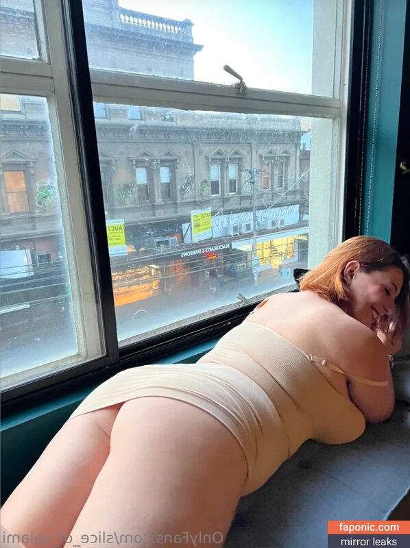 Bel Larcombe / Slice_of_salami_, Bel Larcombe slice_of_salami_, bel_larcombe_ Nudi Trapelati OnlyFans Foto #98