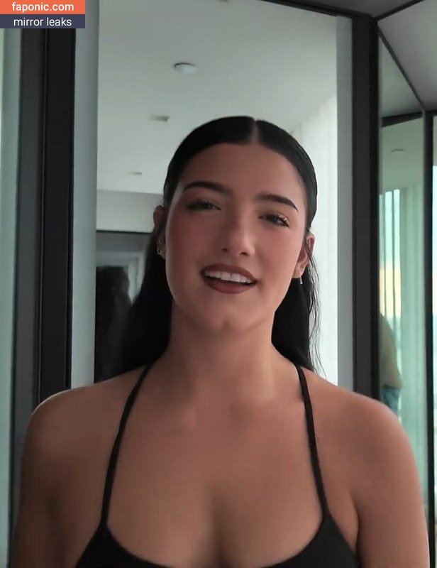 Charli D'Amelio, Charli Damelio, charlidamelio, charliesdamelio Nudi Trapelati OnlyFans Foto #98