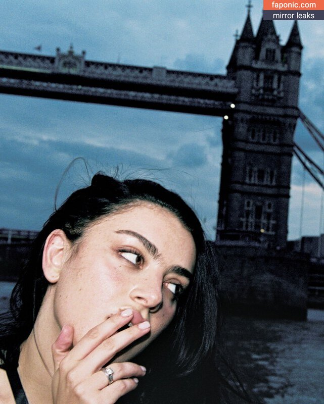 Charli XCX, charli_xcx, charlignarly, charlixcx, https: Nudi Trapelati OnlyFans Foto #84