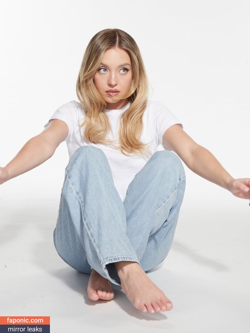 Sydney Sweeney, gal_gadot, https:, sydney_sweeney Nudi Trapelati OnlyFans Foto #182