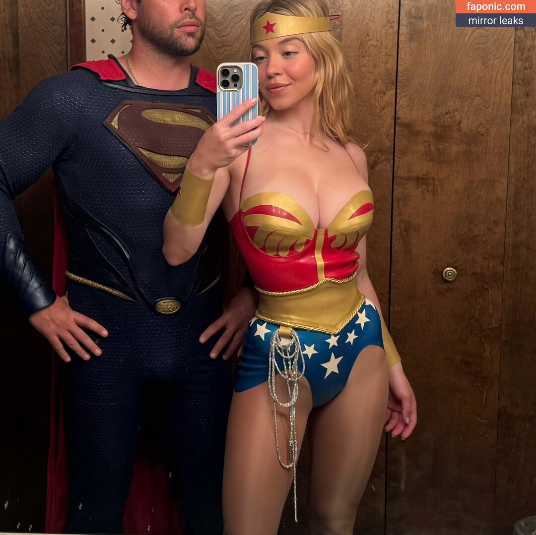 Sydney Sweeney, gal_gadot, https:, sydney_sweeney Nudi Trapelati OnlyFans Foto #220