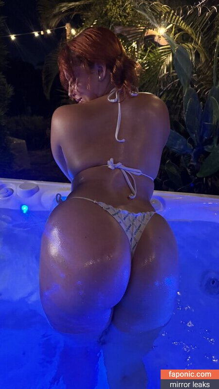 chiquititangel, sirenmiaa, vampryn, vampryn_ Nudi Trapelati OnlyFans Foto #33