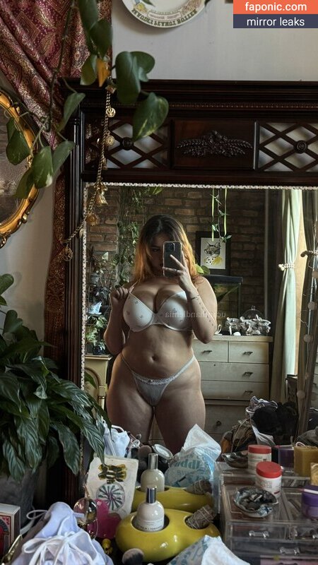 chiquititangel, sirenmiaa, vampryn, vampryn_ Nudi Trapelati OnlyFans Foto #37