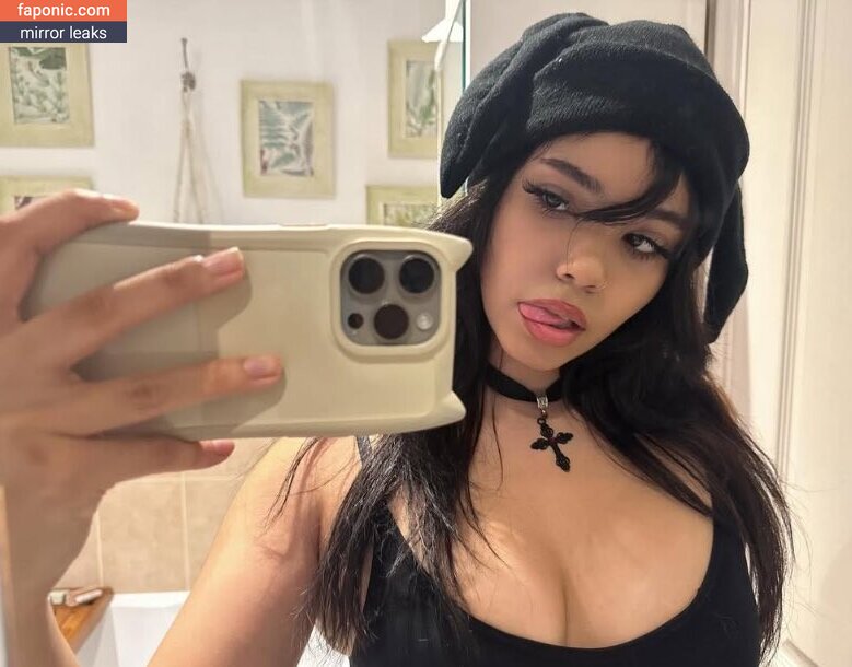 Victoria Vonne, pixieonyxx Nudi Trapelati OnlyFans Foto #17