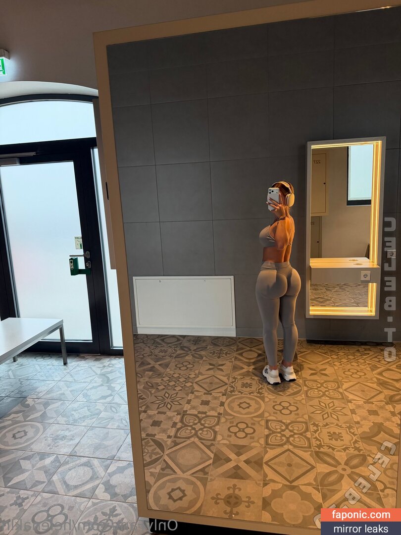 Helenaakln, HelenaklnStreamt, helenakln, https: Nudi Trapelati OnlyFans Foto #12