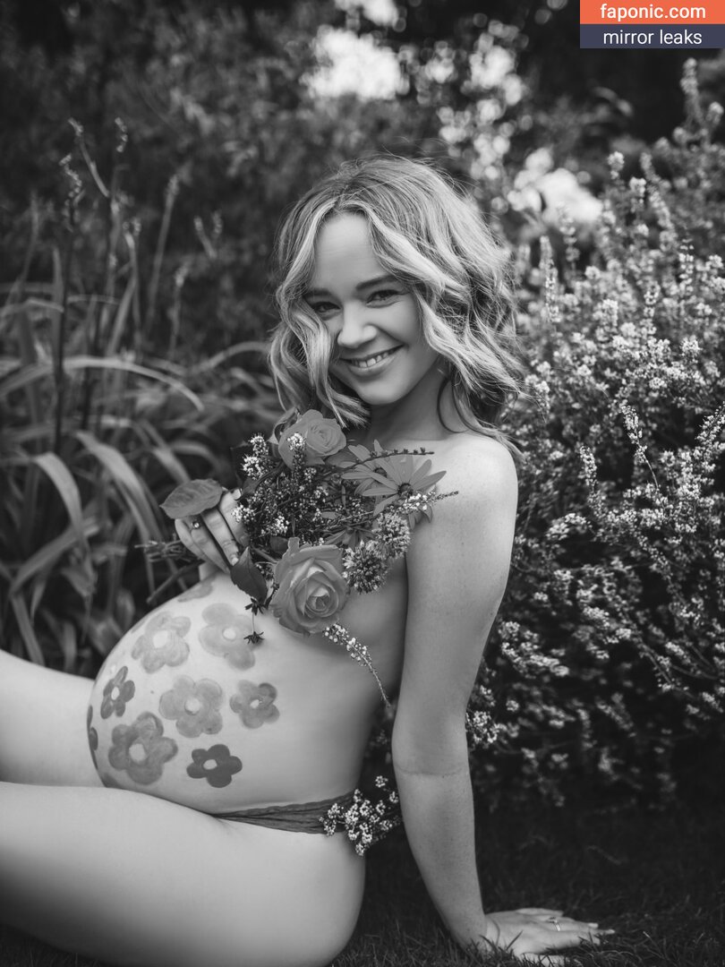Hollyoaks, hollyoaksofficial, sarahjaynedunnofficial Nudi Trapelati OnlyFans Foto #6