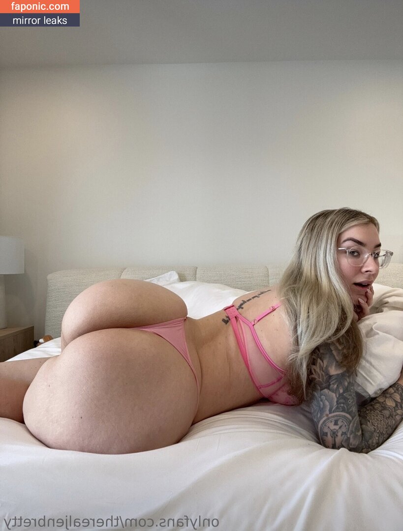Jen Brett, JenBretty, https:, therealjenbretty Nudi Trapelati OnlyFans Foto #650