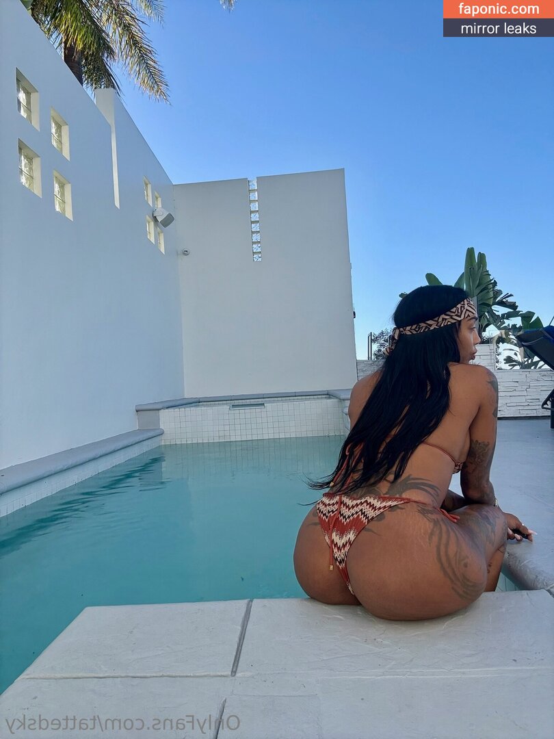 Jakeita Days, Sky Days, bskyyy, flyyytattedsky Nudi Trapelati OnlyFans Foto #2