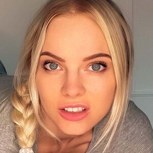 live_with_laurie