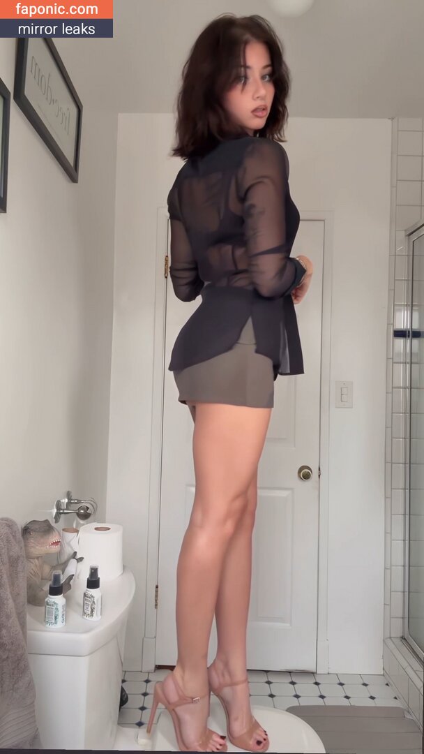 Sydney Taylor, atsydneytaylor, sydneyy.taylor Nudi Trapelati OnlyFans Foto #1