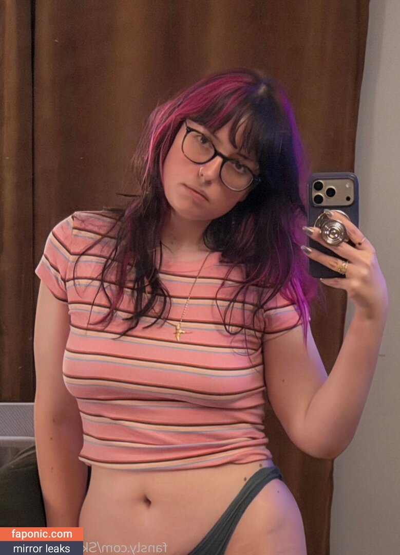 SkepticalPickle ASMR, skepticalpickle Nudi Trapelati Patreon Foto #1