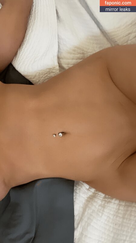 Holly Sonders, holly.sonders Nudi Trapelati  Foto #19
