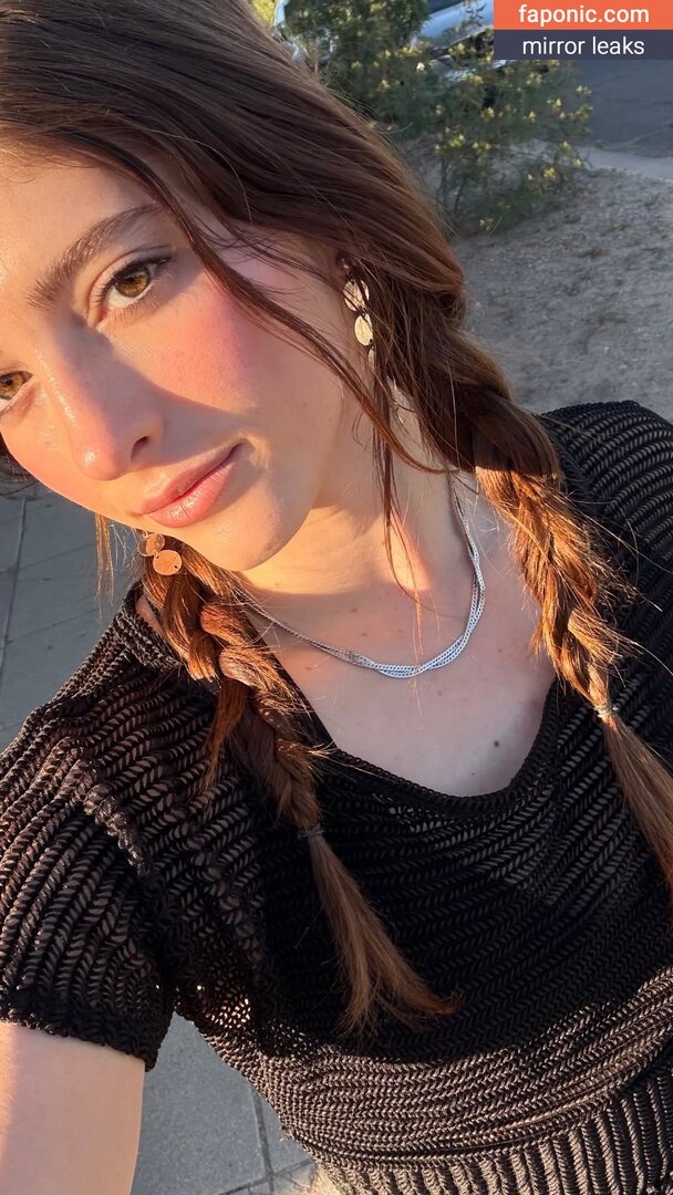Willow Shields, willowshields Nudi Trapelati OnlyFans Foto #125