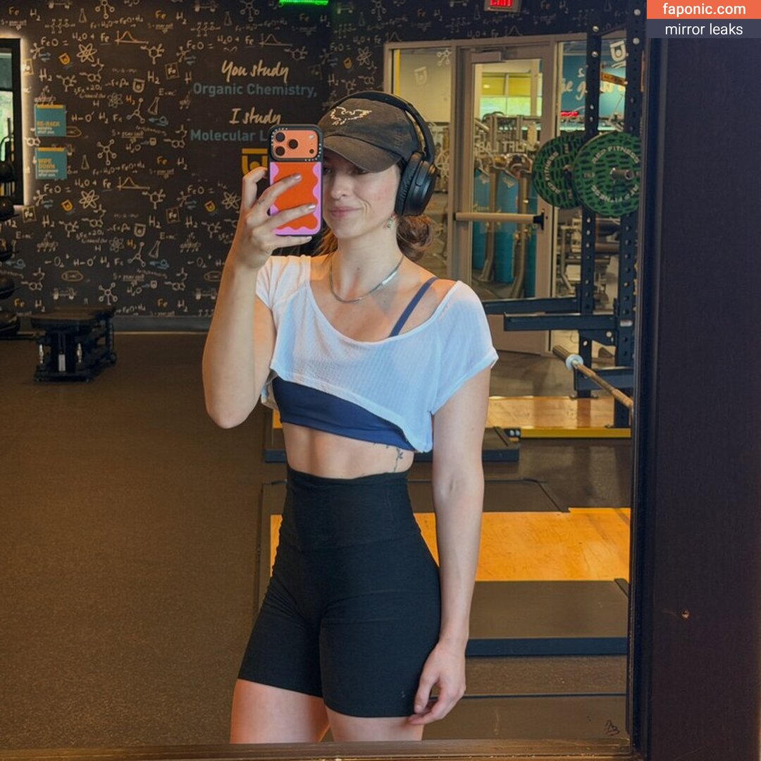 Discussion Thread, Willow Shields, WillowShields Nudi Trapelati OnlyFans Foto #138