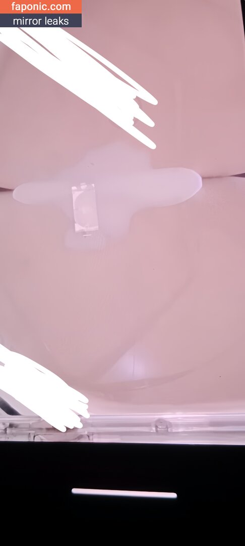Evawishx, Evawxsh, hanxiao_ss, imeva Nudi Trapelati OnlyFans Foto #1