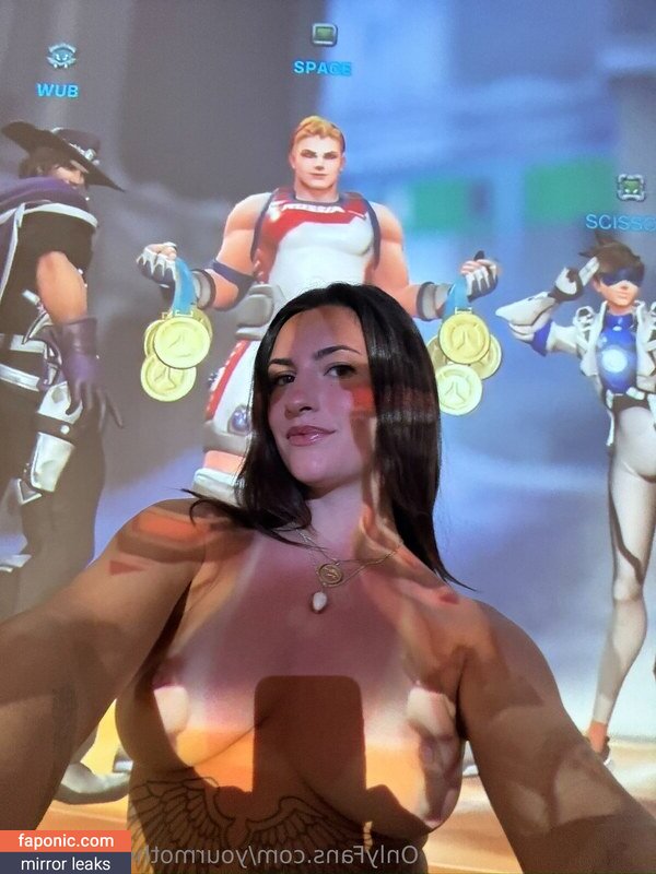 Avadank, Avadankith, Basedmommy Nudi Trapelati  Foto #24