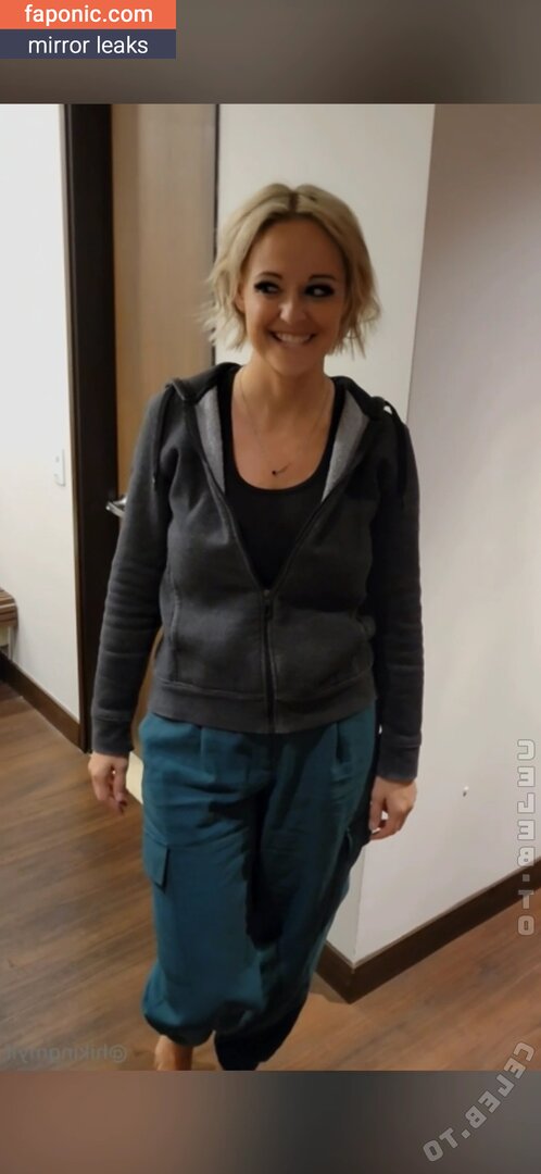 Hiking Mylf, theoldtravellady, thetravellady Nudi Trapelati OnlyFans Foto #45