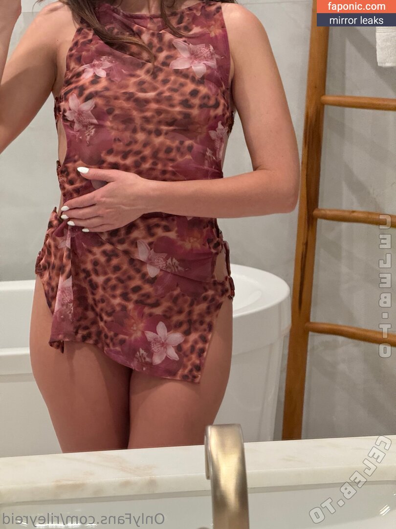 Riley Reid, RileyReidTikTok, hellorileyreid, rileyreidx3 Nudi Trapelati OnlyFans Foto #2788