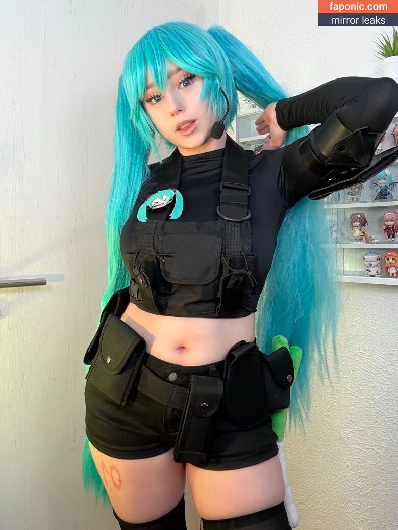 Upminaa, https: Nudi Trapelati  Foto #200