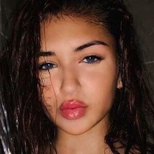 Adeline Bri