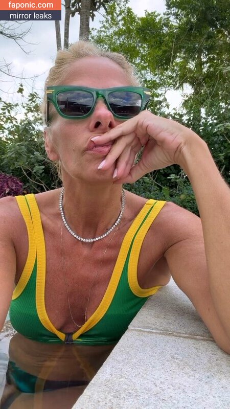 Adriane Galisteu, galisteuoficial Nudi Trapelati  Foto #330