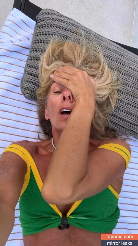 Adriane Galisteu, galisteuoficial Nudi Trapelati  Foto #331