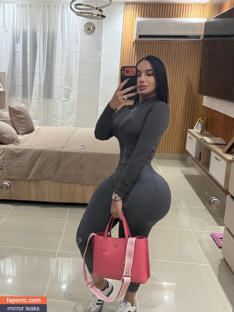 Ana Victoria Peralta