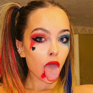 Blondebaddee