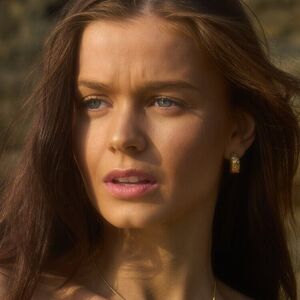 Chloe Campbell
