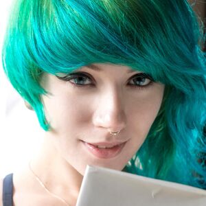 Claire Tennebrarum