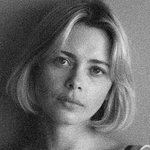 Elli Rhiannon Müller Osborne
