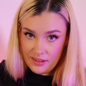 GoddessLucie_x