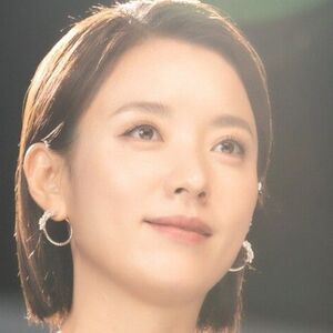 Han Hyo Joo
