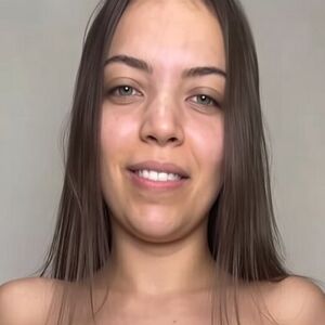 kaylaasantos_