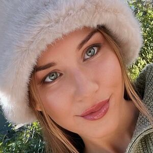 lauragetshigh