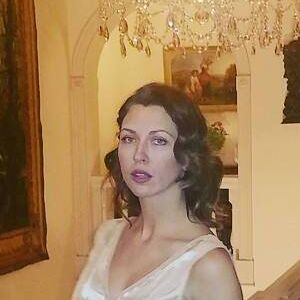 Margo Stilley