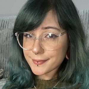 Mona Pale