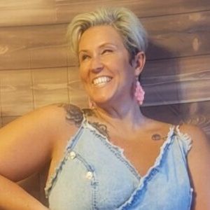 shellybelly8098