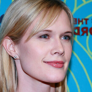 Stephanie March