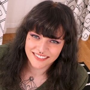 zoie_white